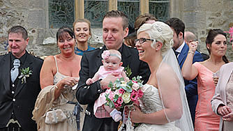 wedding in cullen auld kirk